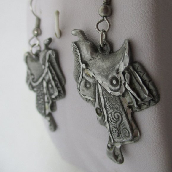 EGO C '92 Pewter Southwestern style Equestrian Saddle Earrings - Picture 4 of 7